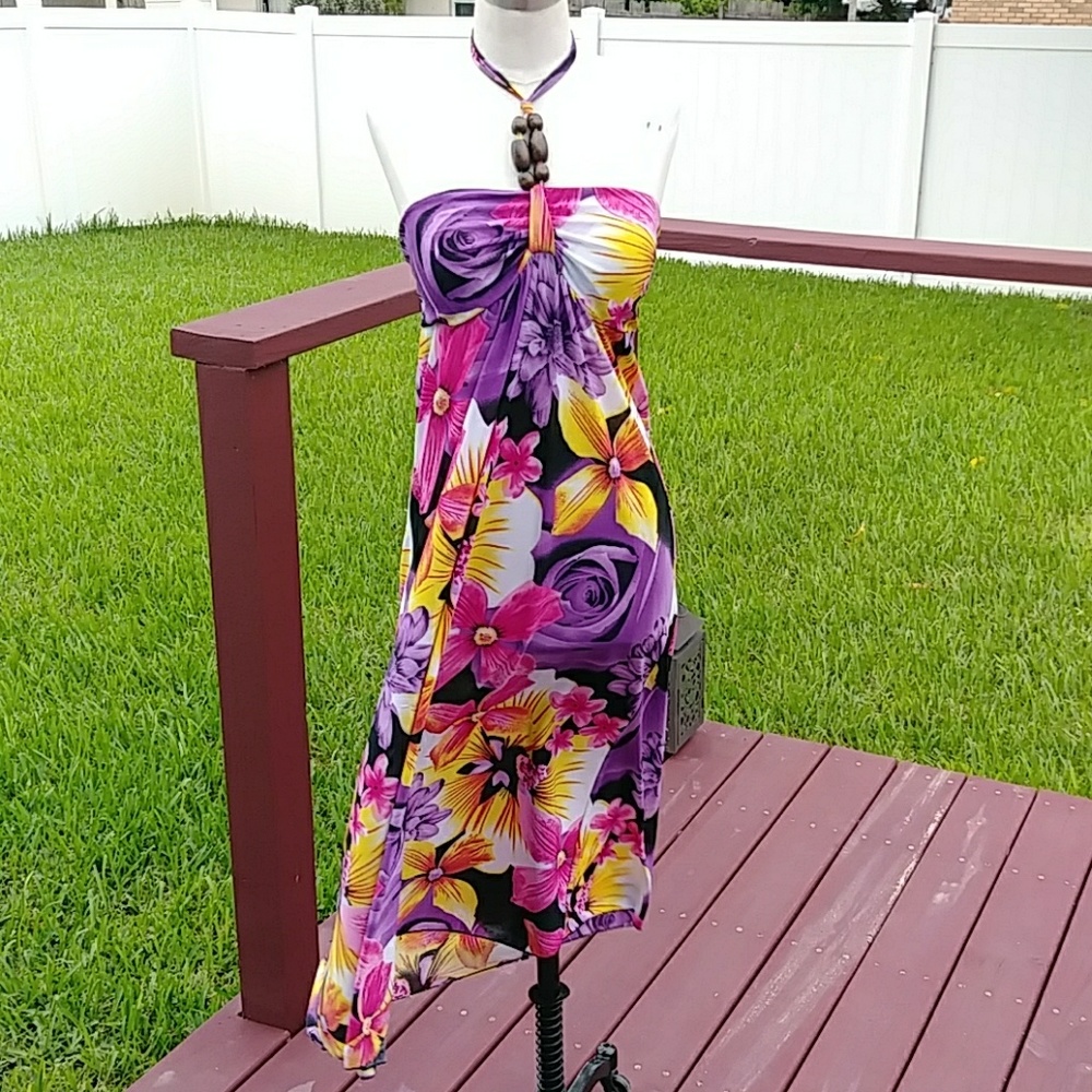 Shui So Wing summer dress.